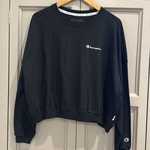 Champion Women's Classic Black Sweatshirt